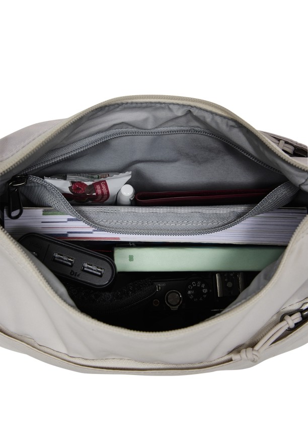 White Women Jack Wolfskin Honigberg Shoulder Bags | 52932626
